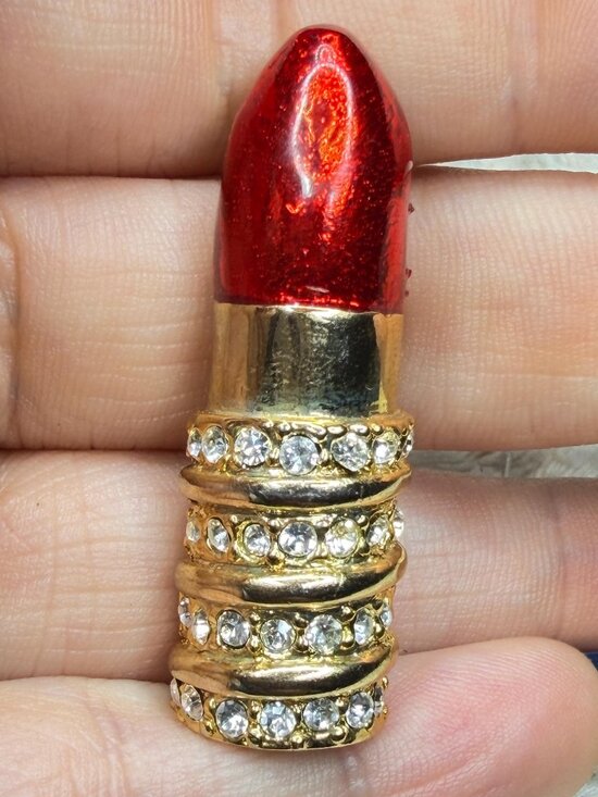 Jewelry - Lipstick Brooch | Rhinestone Red Lipstick Pin | Vintage Style Gold Tone